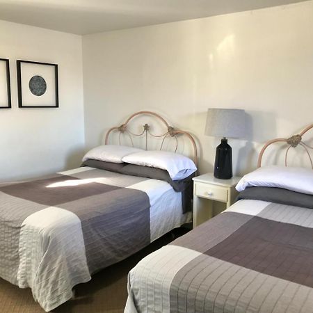Stargazer Inn Nevada Baker ภายนอก รูปภาพ